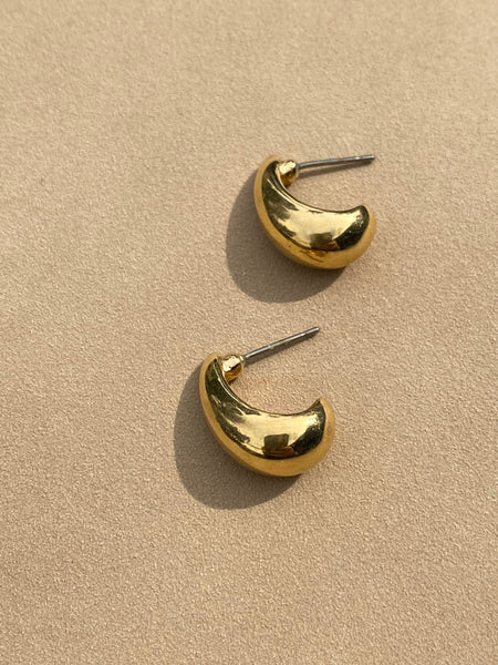 1970-1990 Gold Plated Tear Drop Pierced Earrings