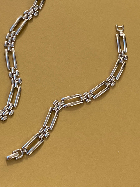 MONET 1970-1980 Panther Chain Silver Plated Bracelet