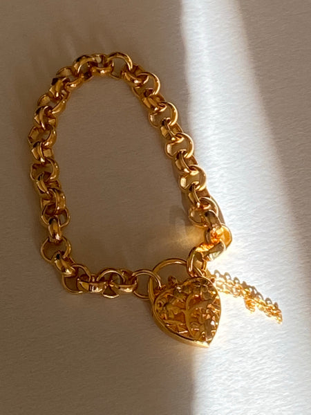 1970-1980 Gold Plated Lock Rolo Chain Bracelet