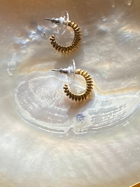 1970-1980 Textured Gold Plated Pierced Earrings