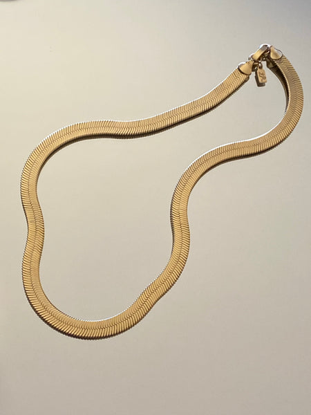 1970-1980 Slinky Omega Gold Plated Chain Necklace