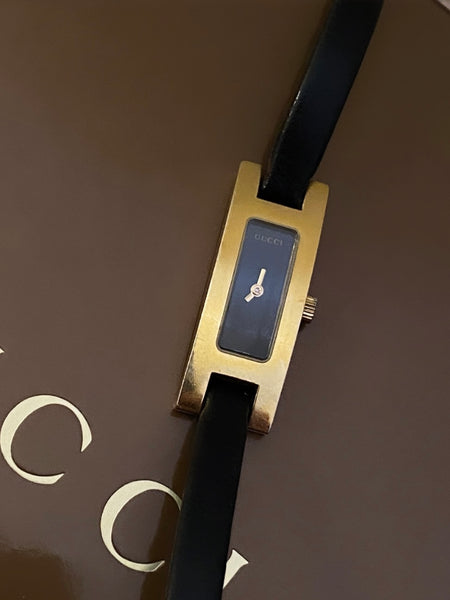 GUCCI 3900L Gold Plated Leather Watch