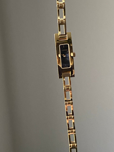 GUCCI 3900L Gold Plated Chain Bracelet Watch